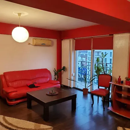 Inchiriez Apartament Regim *